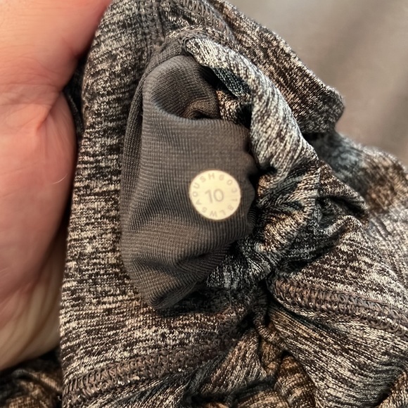 Lululemon Wunder Under High Rise 25” Leggings size 10 - Picture 5 of 6